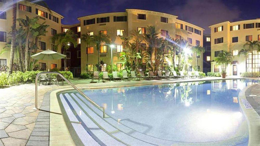 Staybridge Suites Naples - Gulf Coast, An Ihg Hotel Екстер'єр фото